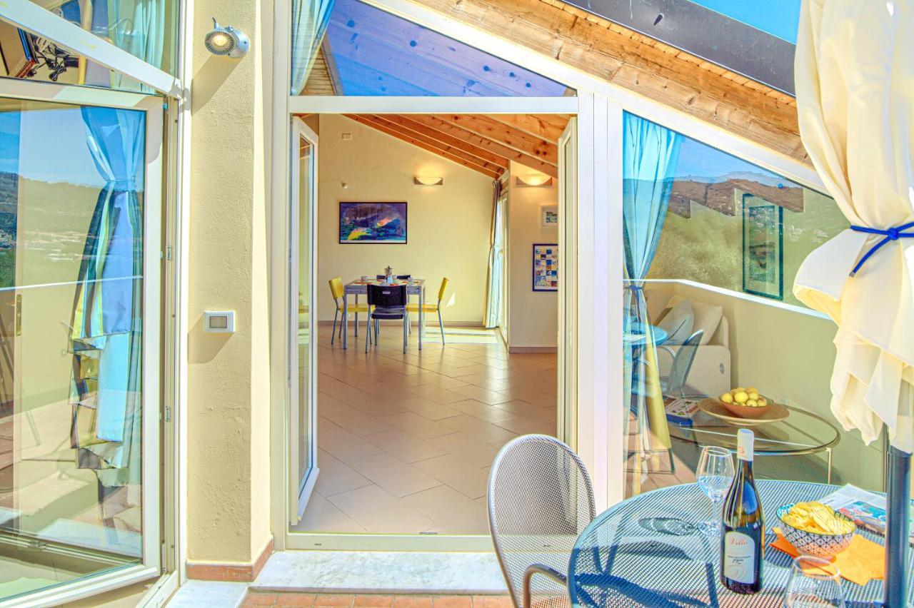 דיאנו מרינה Appartamenti Villa Il Poggiolo מראה חיצוני תמונה