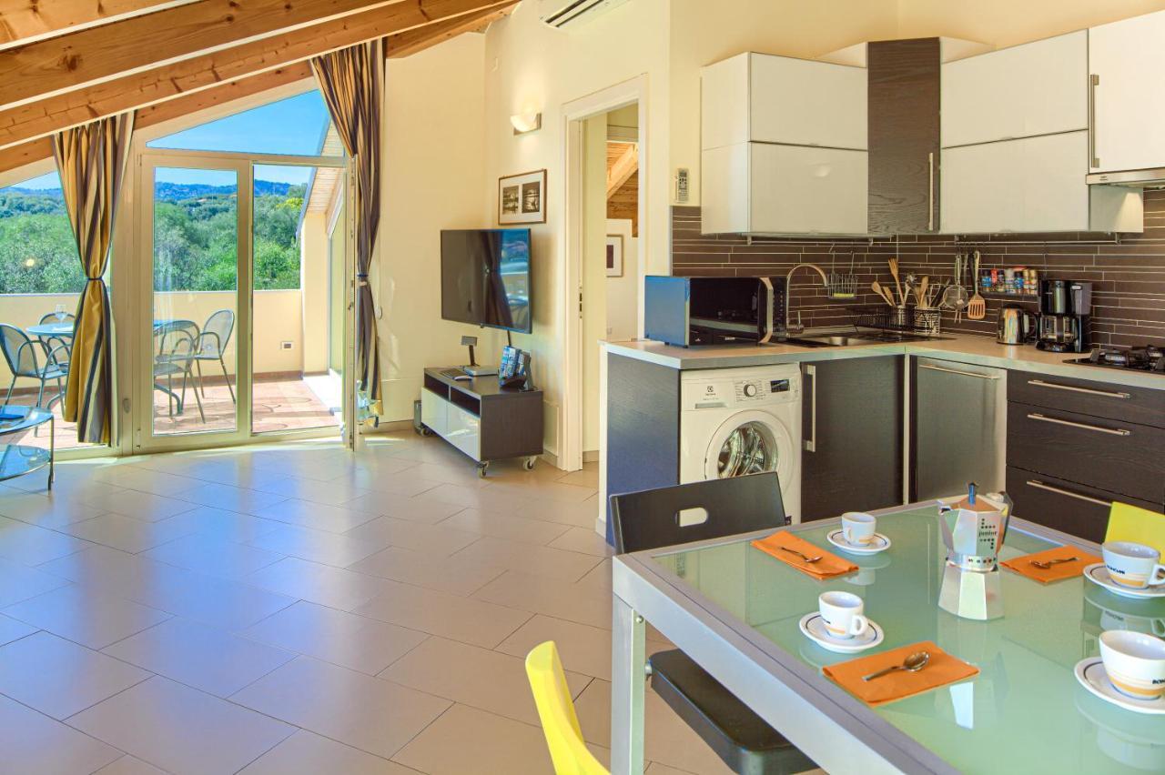 דיאנו מרינה Appartamenti Villa Il Poggiolo מראה חיצוני תמונה