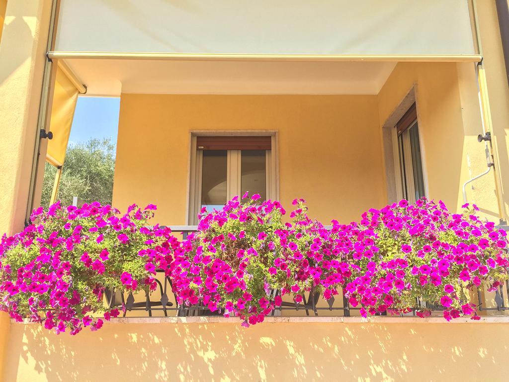 דיאנו מרינה Appartamenti Villa Il Poggiolo מראה חיצוני תמונה